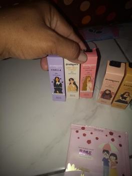 Product Review of paket hemat 6 pcs parfum roll on geamoore acone Wanita Terwangi from R**h A** s**p 0