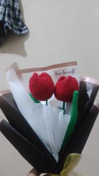 Product Review of Custom Buket Bunga Rajut 2 Tulip | Crochet Flower Bouquet from R**s g** ᰔ** 0