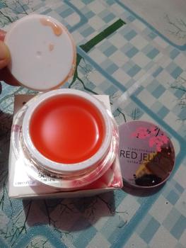 Product Review of BUNDLING RED JELLY dan moisturizer / underarm / red jelly saja from Y**i A**k M**r 0