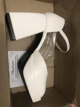 Product Review of (Phúc Minh) GIẦY Cao Gót Nữ Bít Hậu Trơn Chất Liệu Da Mờ Mũi Vuông 10 phân (Phom rộng) Shoes giàycaogót DéP giay cuoi bup Women giay  7 from H**n 1
