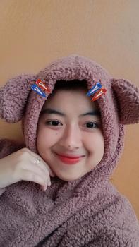 Product Review of Sweater Hoodie Crope V Bear Sherpa Bulu Domba Fit Wanita Tebal Oversize Cream from U**3 1