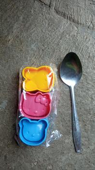 Product Review of Cetakan Nasi Bento Isi 3 Hello Kitty - Rice Bento Shape Mold Food Grade - Cetak Bekal Anak Lucu from 𝚂**𝚒 0