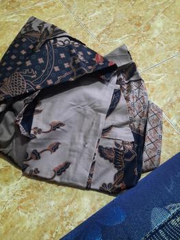 Product Review of KEMEJA BATIK MOTIF BEDAK ABU MOCCA  Lapis Furing Halus Estetik Katun Nyaman from h**5 0