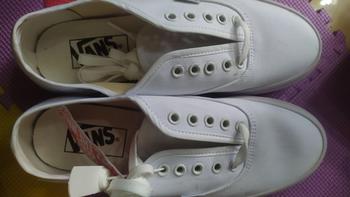 Product Review of Sepatu Sneakers Putih Pria Wanita Kets Casual Sneakers Full White Shoes Bayar di Tempat Best Seller from N** A**a 0
