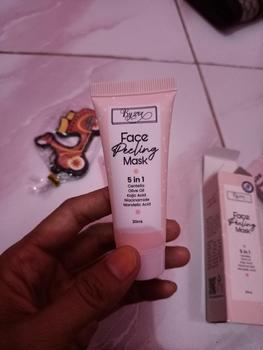 Product Review of ( Ready Stock ) Byzoe Face Peeling Mask Dead Cell Remover - FYC from S**a 1