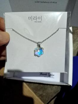 Product Review of Kalung Rainbow Crystalle Pelangi Rantai Stainless Mirai Jewelry from I**i 0