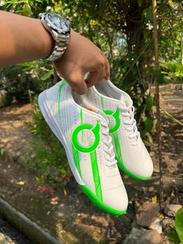 Product Review of SEPATU FUTSAL ORTUSEIGHT CATALIS LEGION from m**b a**a 0