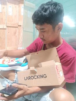 Product Review of Larocking - Zavyr Biru Kuning | Sepatu Sneakers Running Gym Shoes Abu Outdoor from U**C ** S**f ** 1