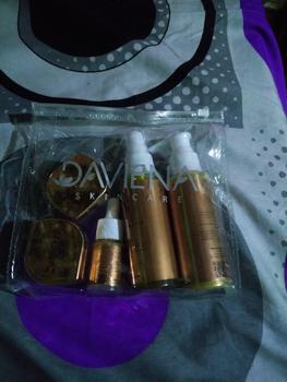 Product Review of Daviena Pusat - Paket Gold Series Daviena Skincare | 5 Item from a**🙊 0