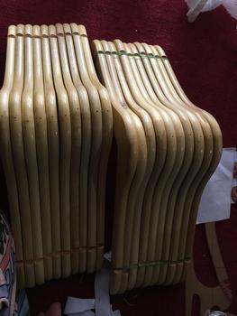 Product Review of Hanger kayu natural dewasa from O**A 3