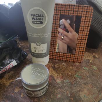 Product Review of Facial Wash Ecer Benings Skincare ||Brightening/acne/exclusive Kotoran Membersihkan from m**y 0