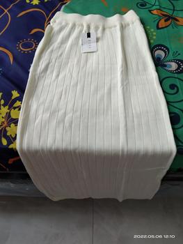 Product Review of Laura Skirt - WearingBENA (KIRIM TANGGAL 15 KE ATAS) from d**5 0