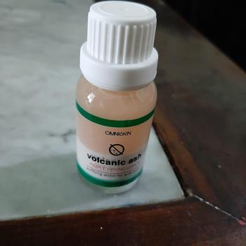 Product Review of Volcanic Ash Pimple Drying Lotion 20ml - PIMPLE SPOT VOLCANIC ASH- OBAT TOTOL JERAWAT from r**y 3