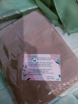 Product Review of L HAURA SCARF HIJAB MALAY SYAR'I Empat Nyaman Oval Polycotton from S**a D**i 2
