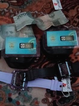 Product Review of Jam Tangan Wanita DIVIGO DV-2110 Transparan Original Digital Kotak Strab Rubber Tahan Air Digital Besi Stainless from S**h 0