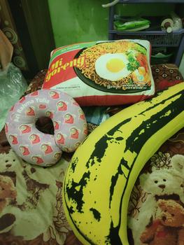 Product Review of Bizzarpillow Bantal Snack Jumbo Size L BZ010 from A** 0