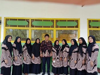 Product Review of Tunik Kancing terbaru modern dress, Pakaian muslim wanita lengan panjang tunik batik Katun Nyaman from s**6 0