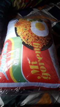 Product Review of Bizzarpillow Bantal Snack Jumbo Size L BZ010 from n**h 1