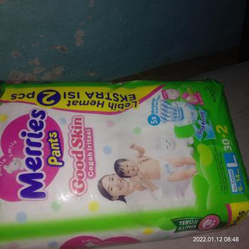 Product Review of Merries Good Skin S40 / M34 / L30 / XL26 / XXL28 - Popok Bayi from L**i 0