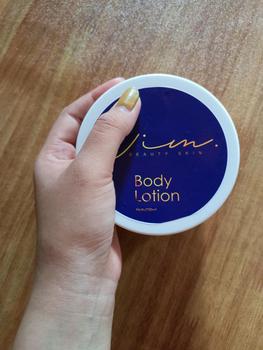 Product Review of Hb cim beauty skin 500ml from N**💛 0
