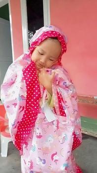 Product Review of MUKENA ANAK KARAKTER MUKENA ANAK MURAH 2-9TH Bunga Polka Dot Putih Muslim from 🆂**🅷 0