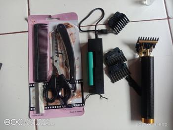 Product Review of Alat Cukur Elektrik Profesional Hair Trimmer Detailer Cordless / Mesin Cukur Rambut Cas T9 / Pisau Cukur Jenggot from K**A 0