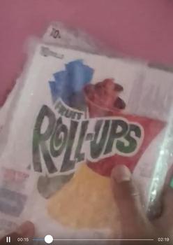 Product Review of Kẹo dẻo Fruit Roll - Ups Blastin Berry Hot Color 141g ( mẫu mới) Chua Candy Snack from N**n T**g 0