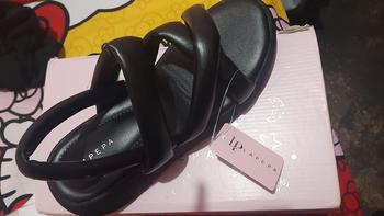 Product Review of LAPEPA YUK - Sepatu Sandal Wanita Wedges VIVIAN Model Silang dua Tali Strap Belakang Hak Tinggi Sole 3 cm Spatu Sendal Gunung Cewek  Size 36 37 38 39 40 41 Warna Hitam Black Kekinian Premium Terbaru Shoes Ori Original Mall Official Store Promo from n**a 2
