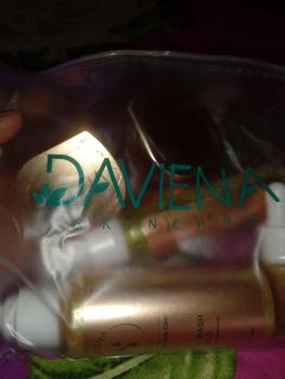 Product Review of Daviena Pusat - Paket Gold Series Daviena Skincare | 5 Item from B**2 0