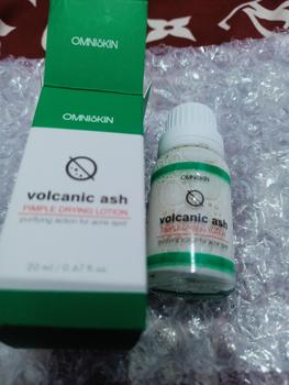 Product Review of Volcanic Ash Pimple Drying Lotion 20ml - PIMPLE SPOT VOLCANIC ASH- OBAT TOTOL JERAWAT from A**i N**. 0