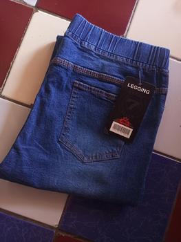 Product Review of Celana Pinggang Karet Jeans Wanita Panjang Kekinan Original Produk Denima from R**y a**e 0