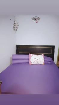 Product Review of Sprei bahan  embos 180 x 200 from R**💕 0