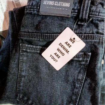 Product Review of Sevins - Highwaist boyfriend jeans snowblack from @**2 0