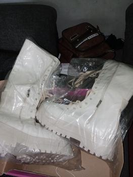 Product Review of PINKEY P052 Sepatu Boots Wanita Sepatu Martin Tinggi Sebetis Shoes from T**a a** 0