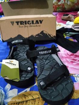 Product Review of EIGER - Sandal Eiger Gunung Original High Quality Pria Wanita Size 41-45 from v**M 1