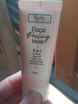 Product Review of ( Ready Stock ) Byzoe Face Peeling Mask Dead Cell Remover - FYC from l**5 1