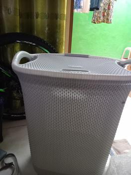 Product Review of KERANJANG BAJU PLASTIK CLUB RATTAN / CHLB 801 / LAUNDRY BASKET RATTAN CLUB CHLB 801 / LAUNDRY BASKET RATTAN MURAH Pakaian Biru Pakaian from m**e 0