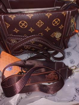 Product Review of 3580 Tas Selempang Wanita Premium Foxjazz Wanita from k**🐰 0