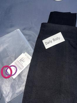 Product Review of DAILYBODY | Legging Panjang Tebal Premium Seamless High & Anti Jiplak basic celana from V** 1