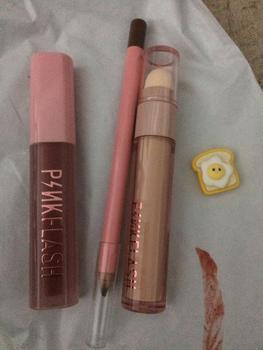 Product Review of Pinkflash - Bộ 2 mỹ phẩm trang điểm, bao gồm 1 đất sét môi + 1 kem che khuyết điểm from t**😘 0