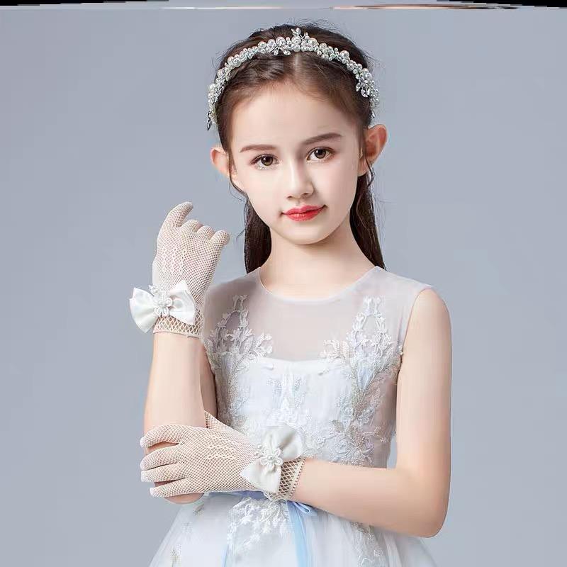 1 Pair Girls Kids White Lace Faux Pearl Fishnet Gloves Flowe - TikTok ...