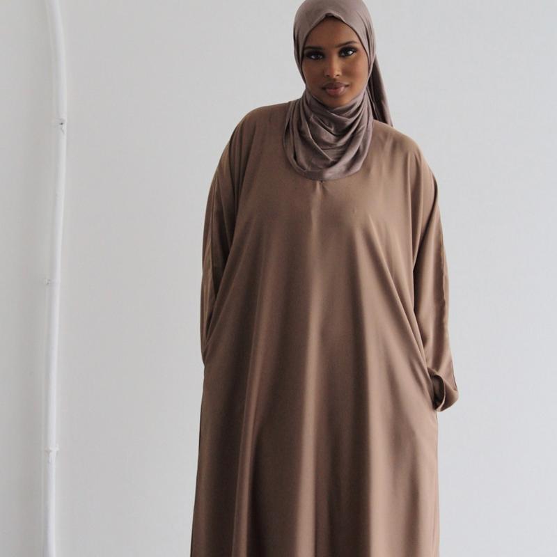 Classic Closed Abaya 7