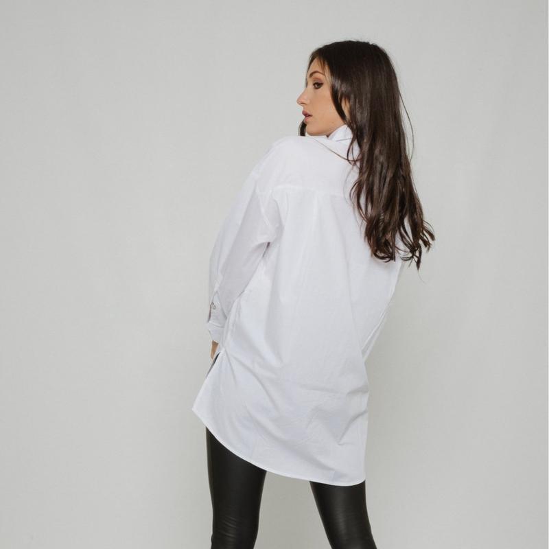 Sarah Longline Shirt In White 2