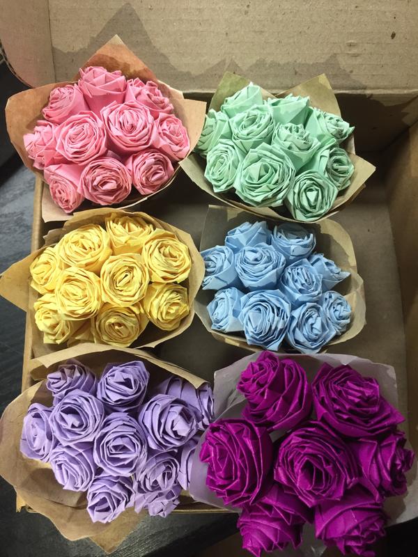 Mini Paper Flower Bouquet Origami Rose Colorful Decoration - TikTok ...