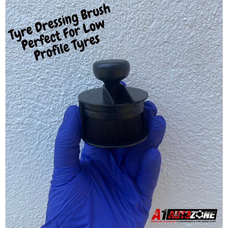 TYRE DRESSING BRUSH PERFECT FOR LOW PROFILE TYRES ( Not Suitable For Solvent Based Tyre Shine) 0