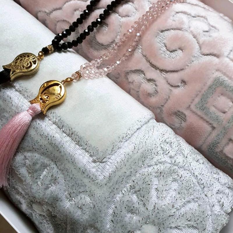 Couples Customized Thick Prayer rug + Tasbeeh Set | Islamic Gift for Eid Anniversary Nikaah Ramadan,Aaliyah gifts | Personalized Couples set personalised prayermat 5