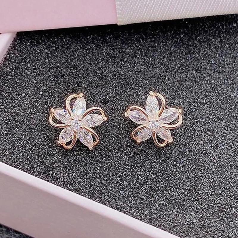 Rose Gold Copper Flower Earrings 1