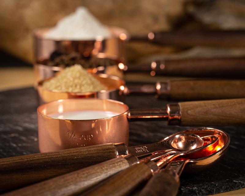 Wooden Rose Gold Measuring Cups & Spoons 7