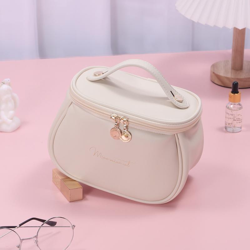 New PU Material High Capacity Makeup Bag PU Leather 2