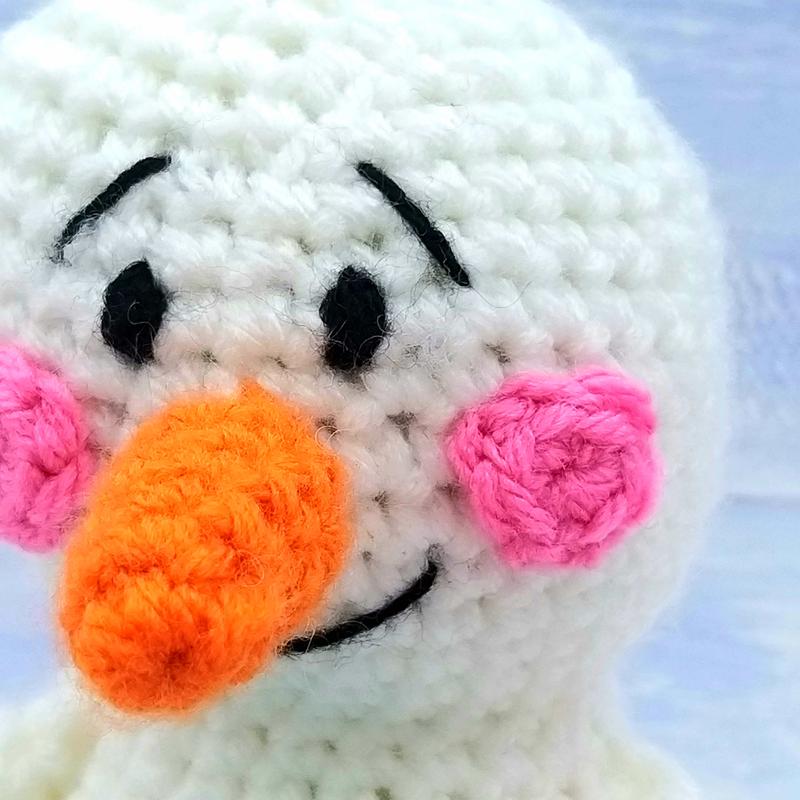 Chilli the Snowman Crochet Kit - Amigurumi Toy DIY Crochet Kit 7